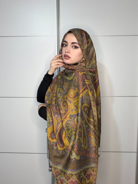 كشمير لون اسود